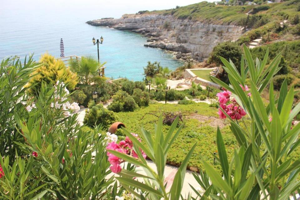 Nergis Hotel Karaburun  Eksteriør bilde