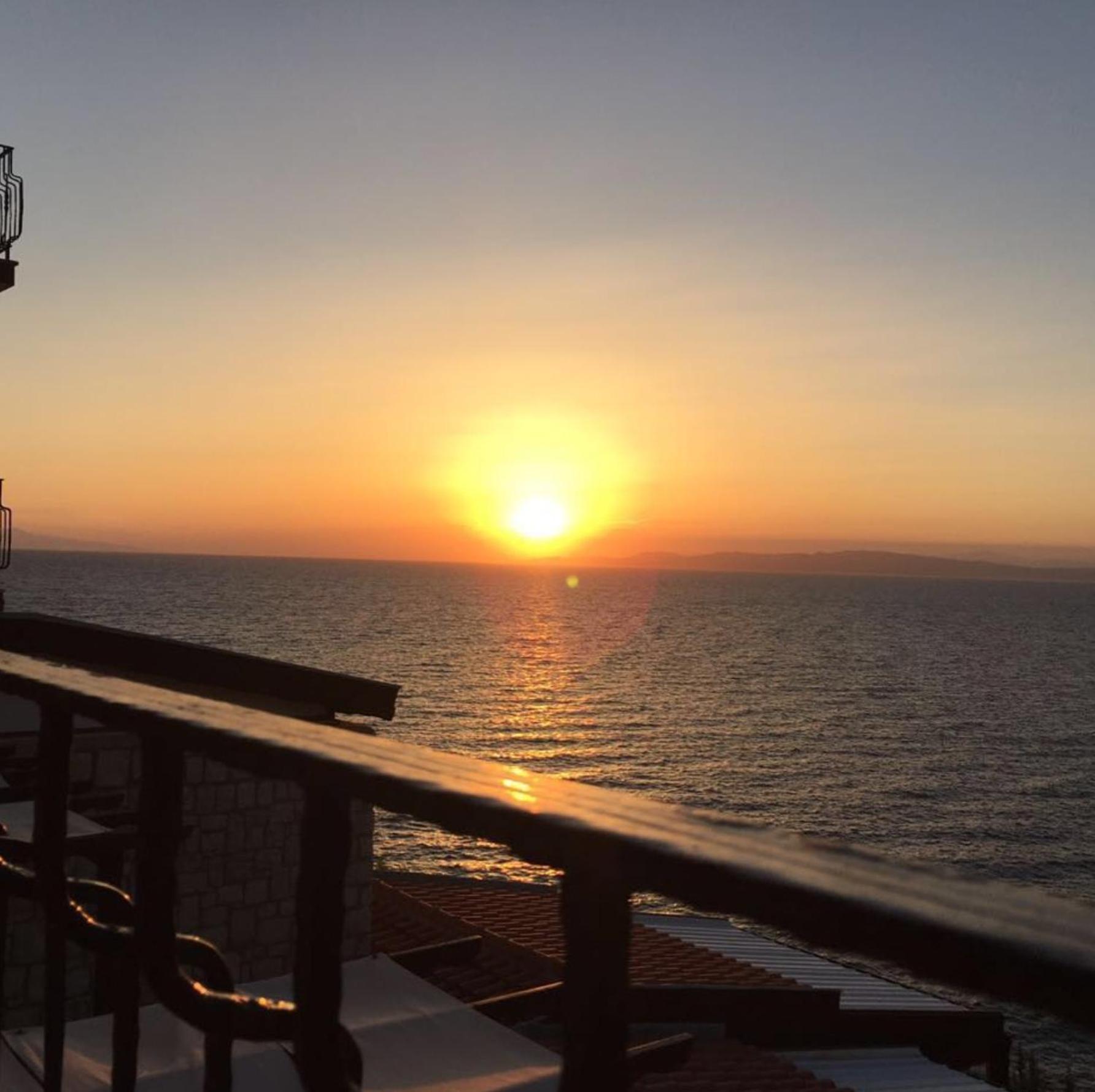 Nergis Hotel Karaburun  Eksteriør bilde