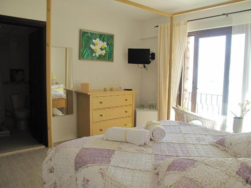 Nergis Hotel Karaburun  Eksteriør bilde
